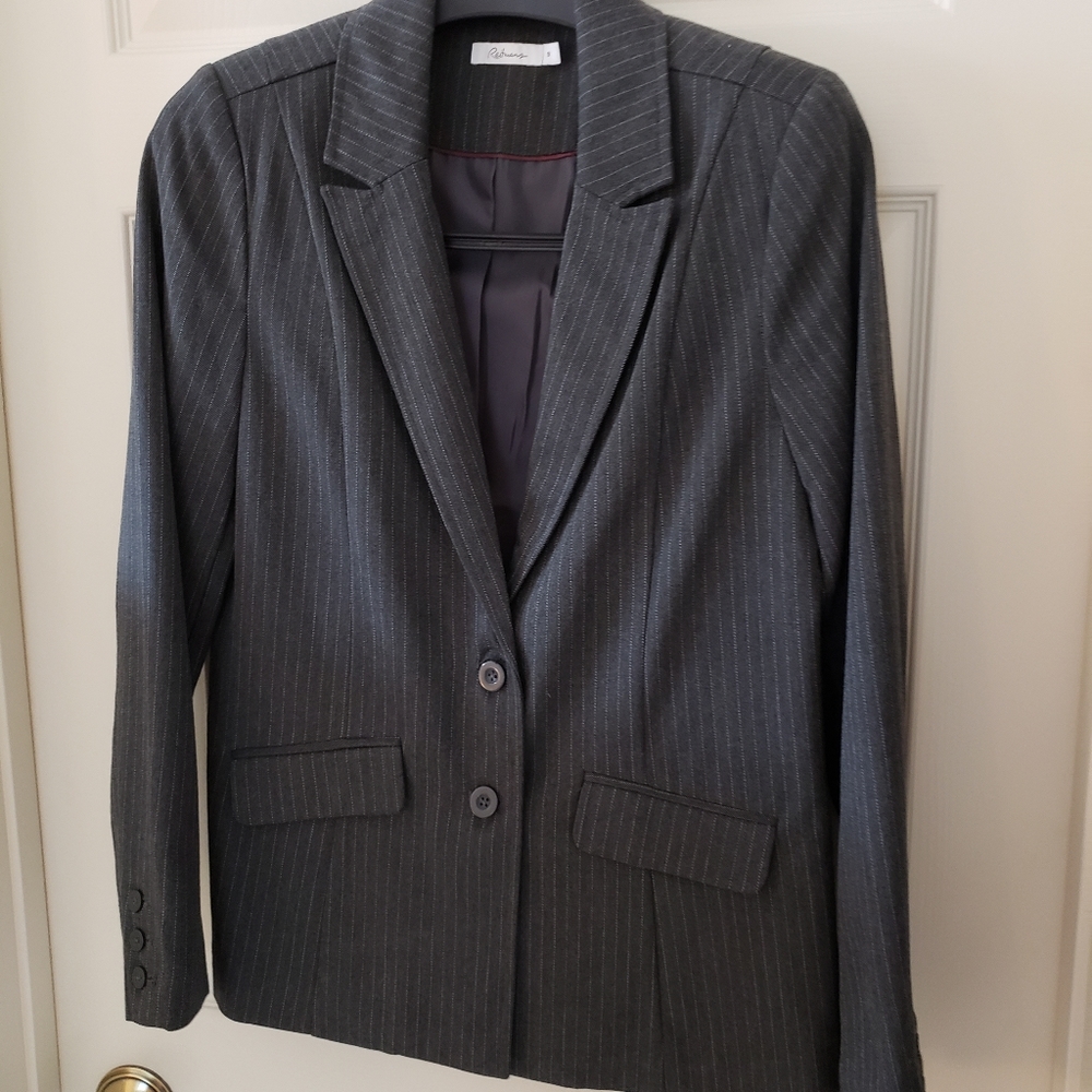 Reitmans Grey Pinstripe Blazer *Size 9